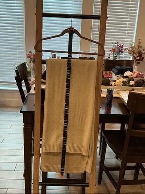 Abercrombie & Fitch Black Studded Leather Belt with Tan Knit Accent